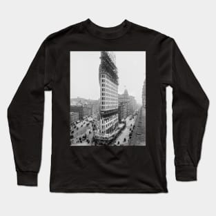 Flatiron Building Construction, 1902. Vintage Photo Long Sleeve T-Shirt